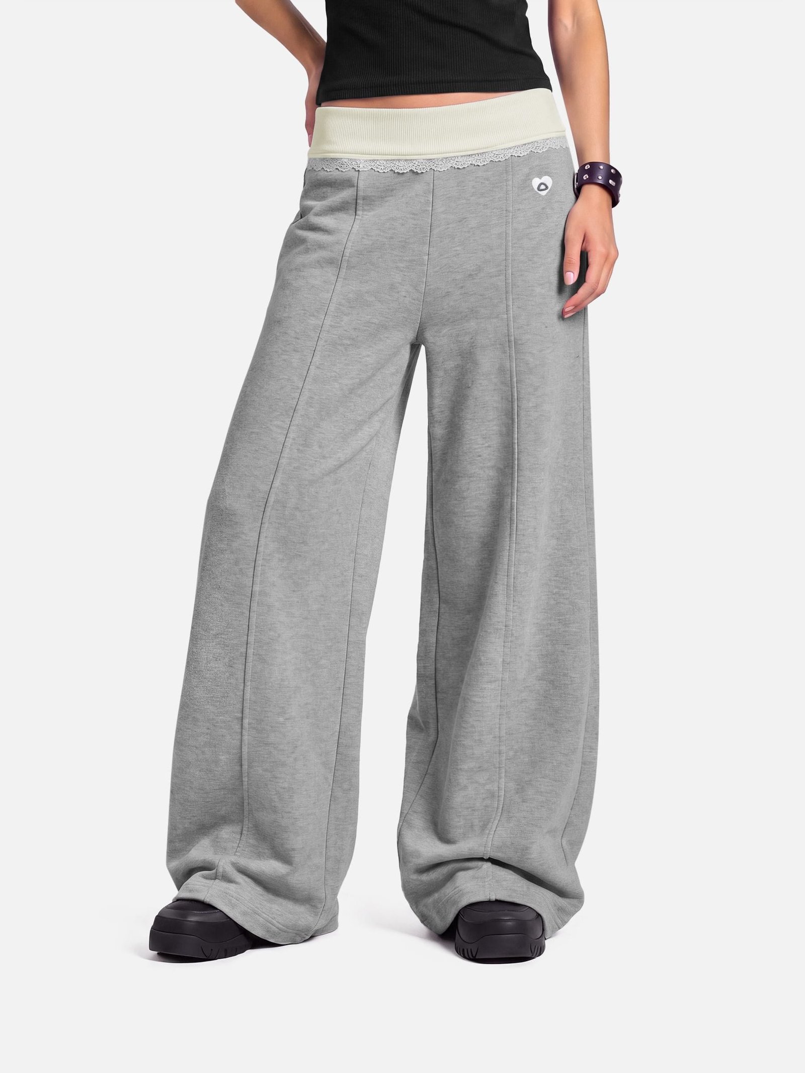 Aelfric Eden Lace Trim Baggy Sweatpants