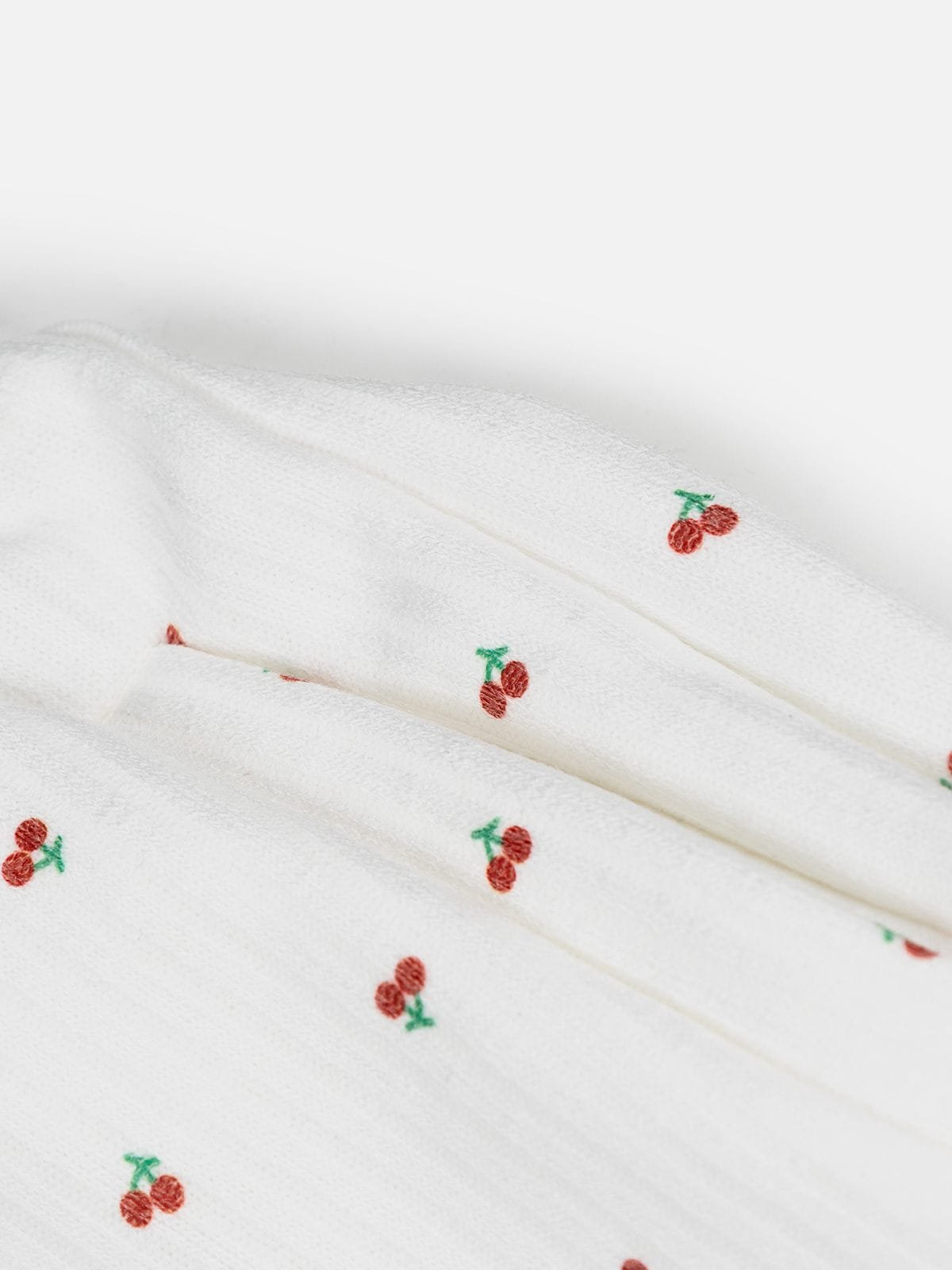 Aelfric Eden Strawberry Knit Hoodie Sets